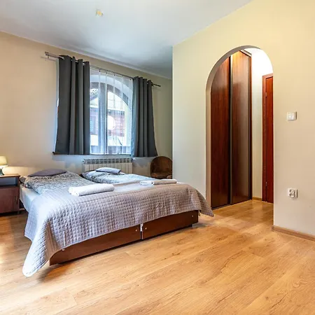 Lesny Dworek 3* Biały Dunajec