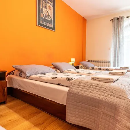 Lesny Dworek Bed & Breakfast