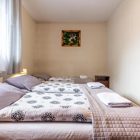 Lesny Dworek Bed & Breakfast
