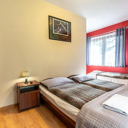 Bed & Breakfast Lesny Dworek
